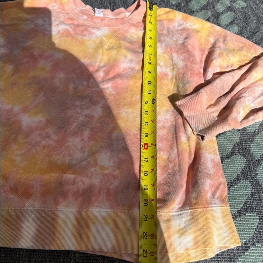 Old Navy Pink and Yellow Tie-Dye Set large - Picture 8 of 11
